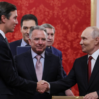 Петрол, газ и титан: САЩ и Русия обсъждат редица бизнес сделки покрай преговорите за Украйна