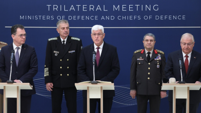 България, Румъния и Турция призоваха за незабавно спиране на атаките срещу търговски кораби в Черно море