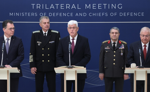 България, Румъния и Турция призоваха за незабавно спиране на атаките срещу търговски кораби в Черно море