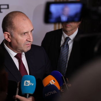 Радев: В социалните мрежи дронът вече е на пет държави, несериозно е. Бяхме готови да вдигнем бойни самолети от Балчик