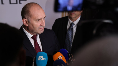 Радев: В социалните мрежи дронът вече е на пет държави, несериозно е. Бяхме готови да вдигнем бойни самолети от Балчик