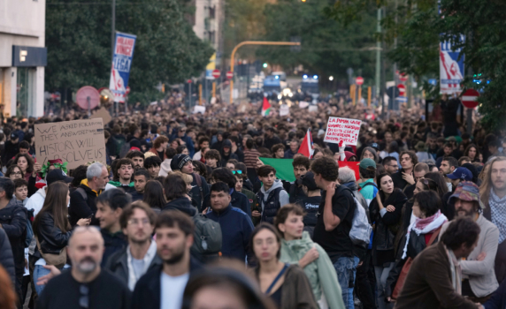 В Италия започнаха национални протести срещу правителството на Мелони